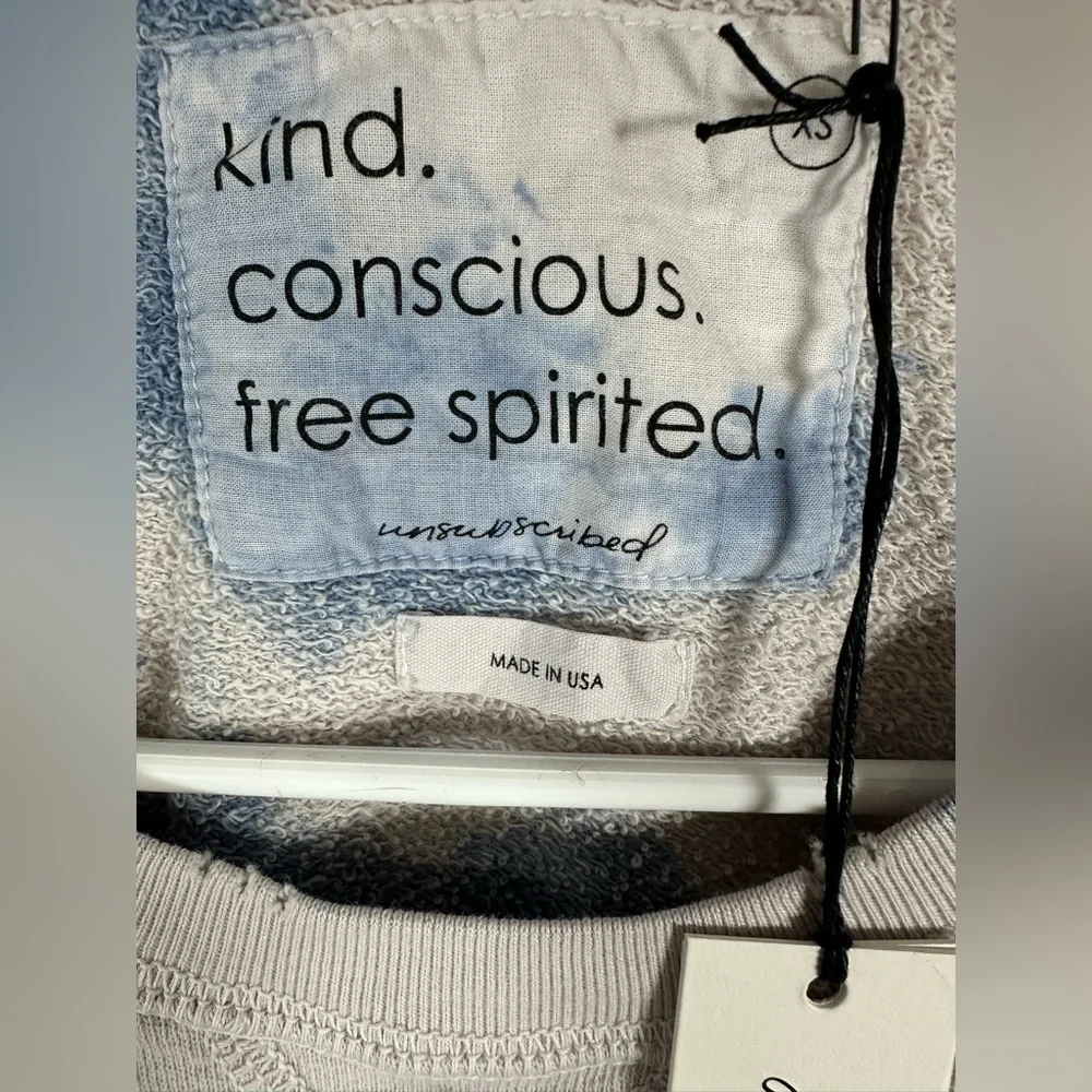 Unsubscribed Tie-Dye Sweatshirt Blue Distressed 100% cotton size XS oversized - Picture 4 of 7